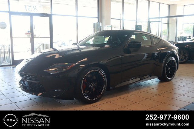 New 2027 Nissan Z Performance RWD image 3