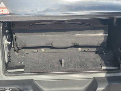 Used 2023 Jeep Wrangler Sport S image 10