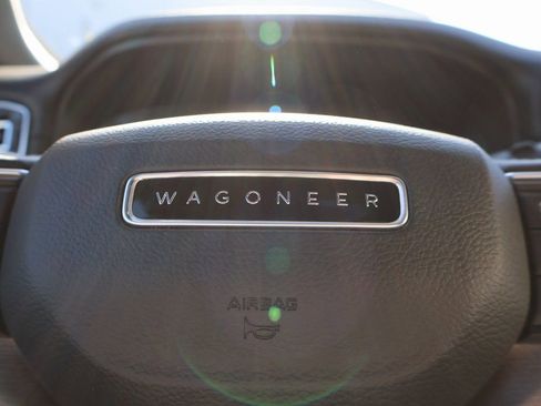 New 2025 Jeep Wagoneer L Series II AWD/4WD image 29
