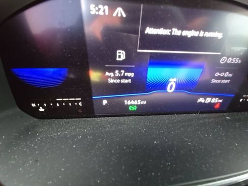 Used 2022 Volkswagen Tiguan SE AWD/4WD image 2
