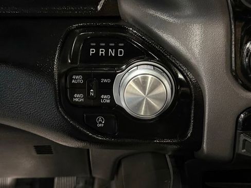 Used 2022 RAM 1500 Laramie AWD/4WD image 18