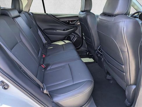Used 2023 Subaru Outback Limited AWD/4WD image 21