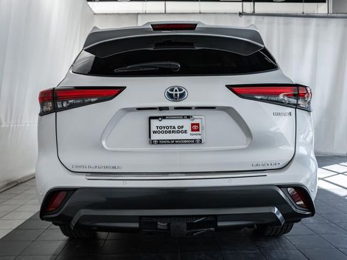 Used 2023 Toyota Highlander Limited image 5