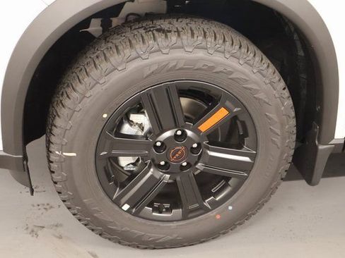 New 2026 Nissan Rogue SV AWD/4WD image 8