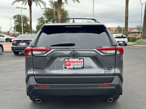 Used 2025 Toyota RAV4 XLE image 6