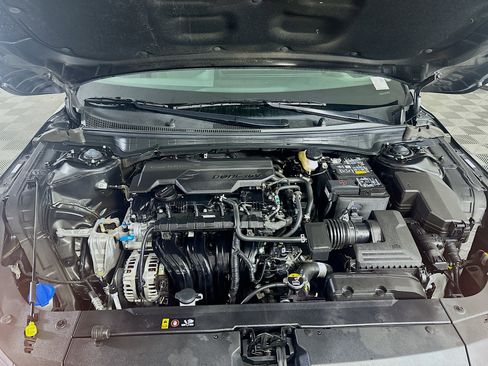 Used 2025 Kia K4 LXS image 34