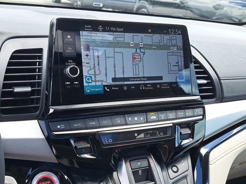 New 2026 Honda Odyssey Touring image 27