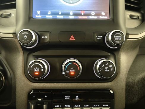 Used 2021 RAM 2500 Tradesman AWD/4WD image 28