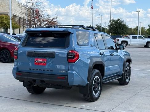 Used 2026 Toyota 4Runner TRD Off-Road Premium AWD/4WD image 4