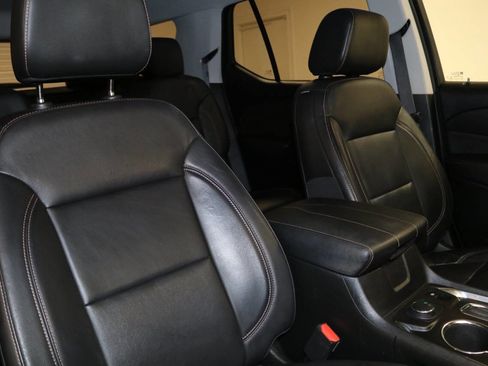 Used 2020 Chevrolet Traverse LT w/ LT Premium Package image 85