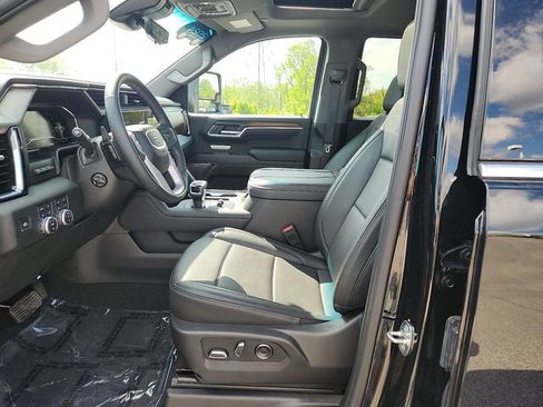 Certified 2024 GMC Sierra 1500 Denali w/ Denali Reserve Package AWD/4WD image 13
