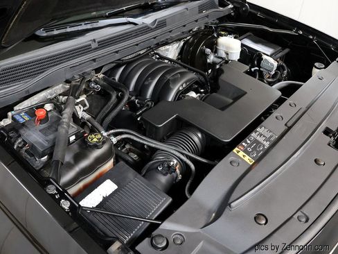 Used 2017 GMC Sierra 1500 SLE w/ SLE Value Package image 34