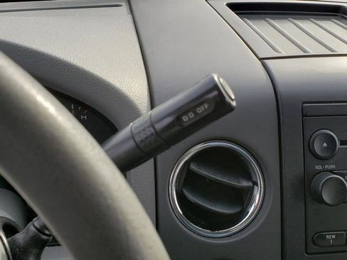 Used 2006 Ford F150 XLT image 24