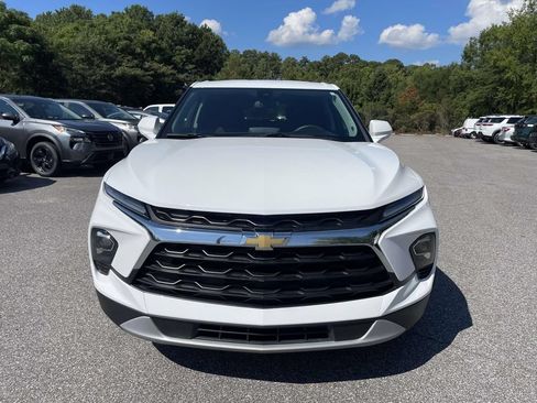 Used 2025 Chevrolet Blazer LT FWD image 8