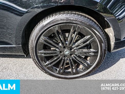 Used 2023 Land Rover Range Rover SE AWD/4WD image 17