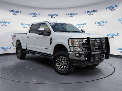Used 2022 Ford F250 Lariat w/ Chrome Package image 2