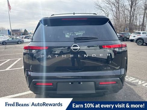 New 2026 Nissan Pathfinder SV image 10