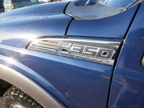 Used 2011 Ford F350 Lariat w/ Lariat Interior Pkg image 10