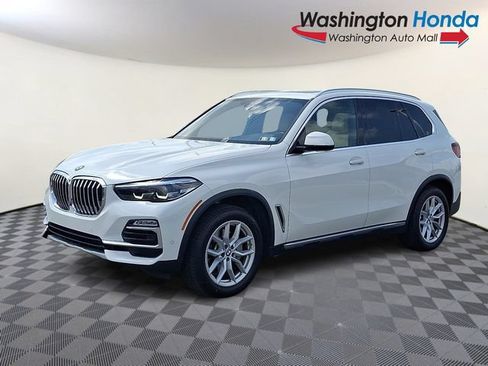 Used 2021 BMW X5 xDrive40i w/ Convenience Package AWD/4WD image 3