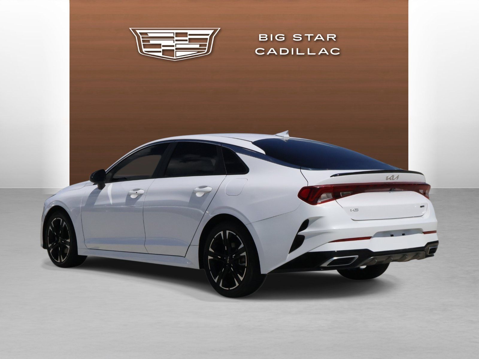 Used 2023 Kia K5 GT-Line w/ GT-Line Premium Package FWD image 3