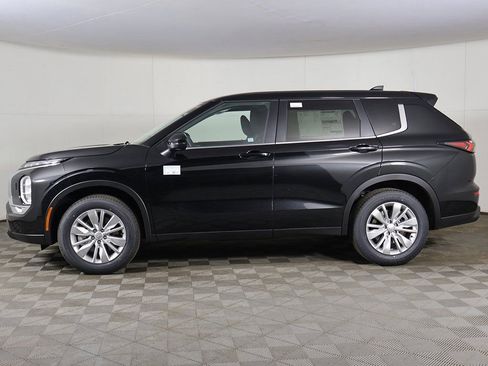 New 2026 Mitsubishi Outlander ES AWD/4WD image 18