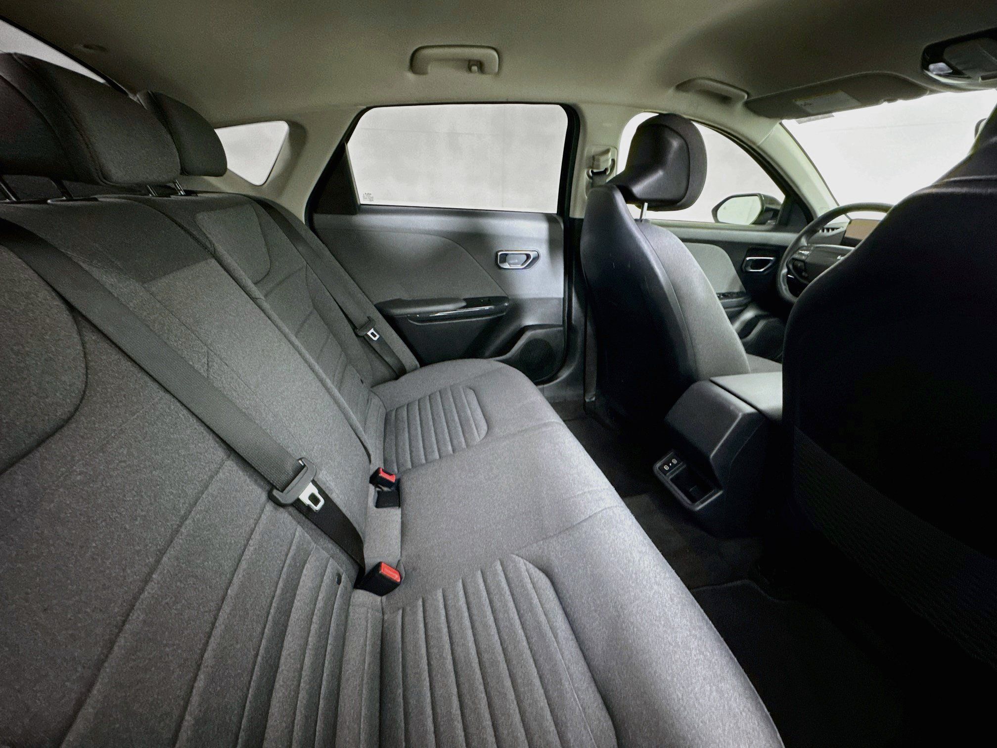 Used 2025 Kia K4 EX FWD image 25