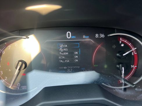 Used 2025 Toyota RAV4 LE FWD image 20