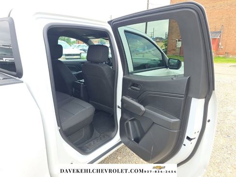 Used 2024 Chevrolet Colorado W/T w/ WT Convenience Package RWD image 28