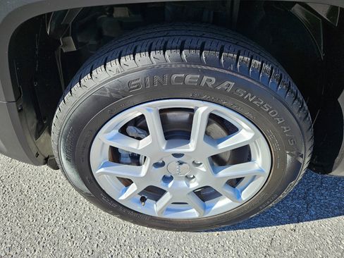 Used 2021 Jeep Renegade Sport w/ Sport Appearance Group image 10