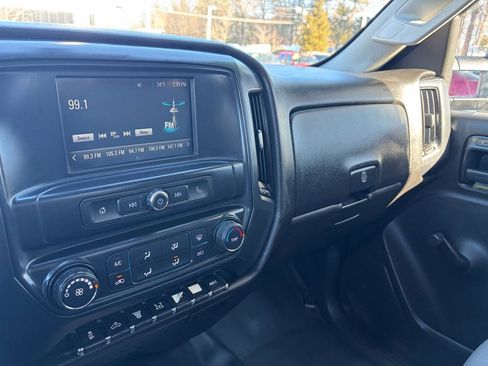Used 2018 Chevrolet Silverado 3500 W/T w/ Snow Plow Prep Package image 31