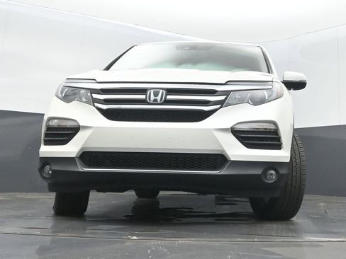 Used 2018 Honda Pilot Elite image 11