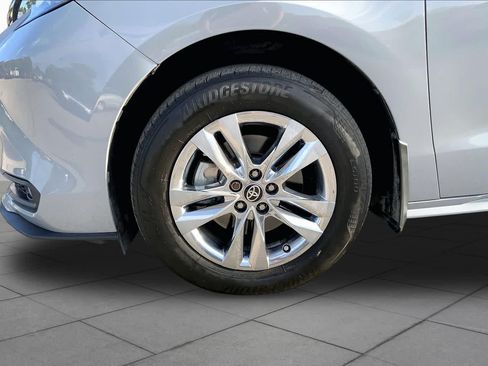 Used 2023 Toyota Sienna XLE Woodland Edition AWD/4WD image 11