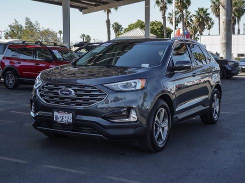 Used 2020 Ford Edge SEL w/ Convenience Package image 4