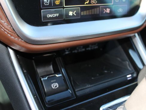 Used 2023 Subaru Outback Touring image 23