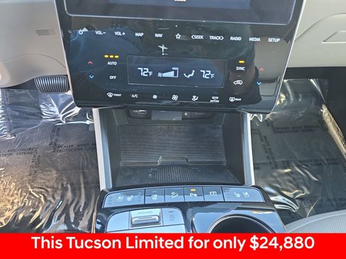 Used 2022 Hyundai Tucson Limited image 30