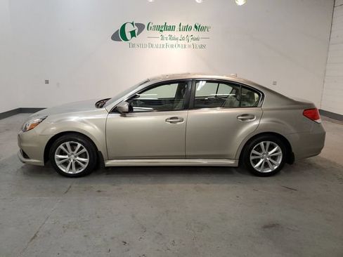 Used 2014 Subaru Legacy 2.5i Limited w/ Moonroof Package AWD/4WD image 3