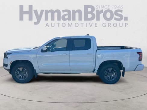 New 2026 Nissan Frontier SV w/ SV Convenience Package AWD/4WD image 7