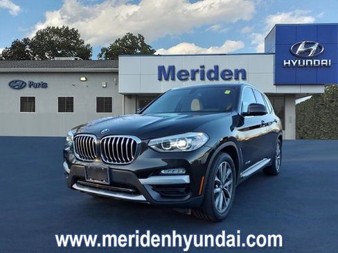 Used 2018 BMW X3 xDrive30i image 1