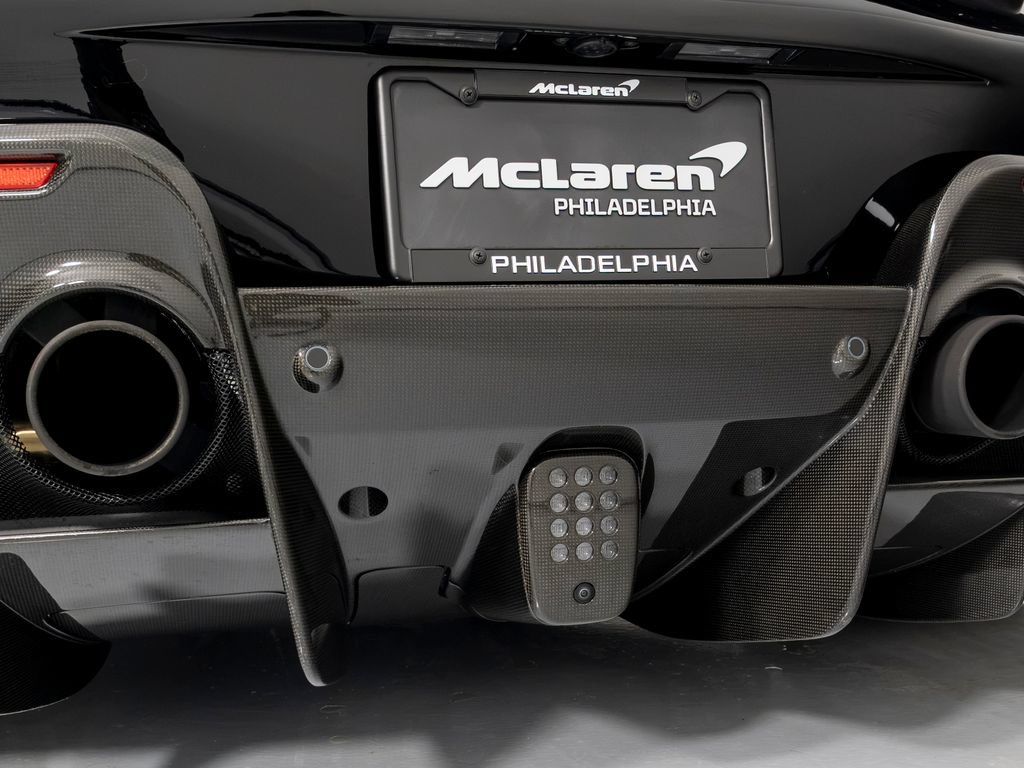 Used 2020 Ferrari 488 Pista Coupe RWD image 62