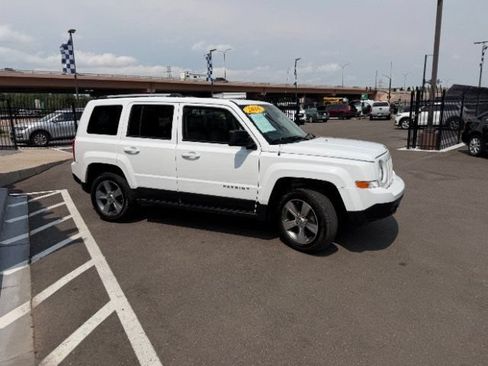 Used 2016 Jeep Patriot High Altitude AWD/4WD image 14