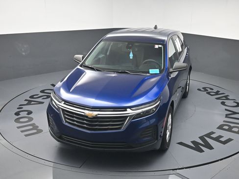 Used 2022 Chevrolet Equinox LS w/ LS Convenience Package image 13