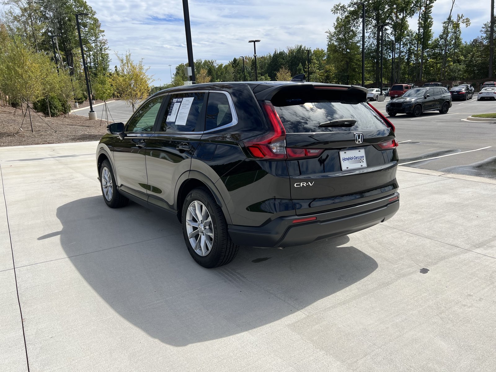 Used 2024 Honda CR-V EX-L image 6