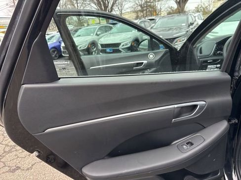 Certified 2023 Hyundai Sonata SEL w/ Preferred Accessory Package image 32