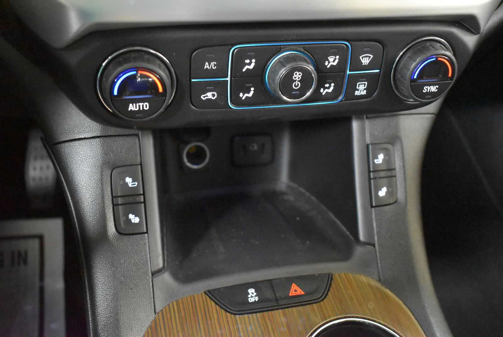 Used 2019 GMC Acadia SLE w/ Driver Alert Package I AWD/4WD image 26