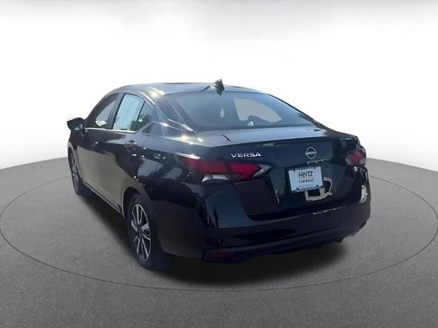 Used 2025 Nissan Versa SV FWD image 11