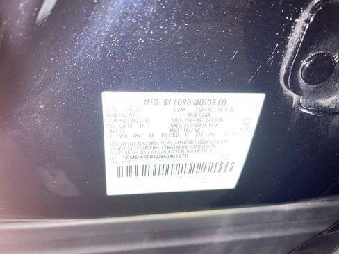 Used 2022 Ford Explorer XLT w/ Class IV Trailer Tow Package image 27