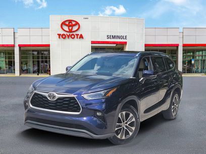 Used 2021 Toyota Highlander XLE