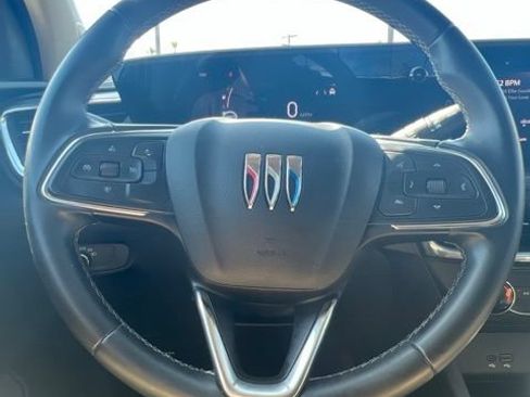 Used 2025 Buick Encore GX Preferred FWD image 11