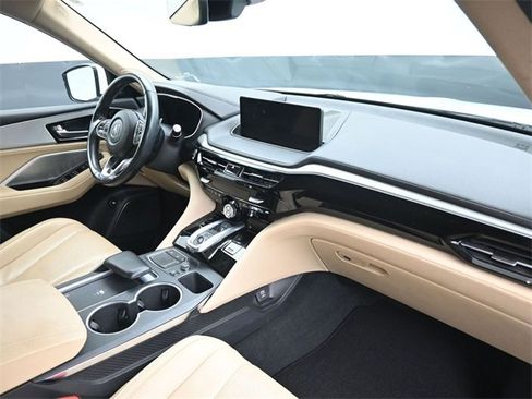 Used 2022 Acura MDX FWD w/ Technology Package image 12