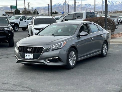 Used 2017 Hyundai Sonata SE FWD image 9